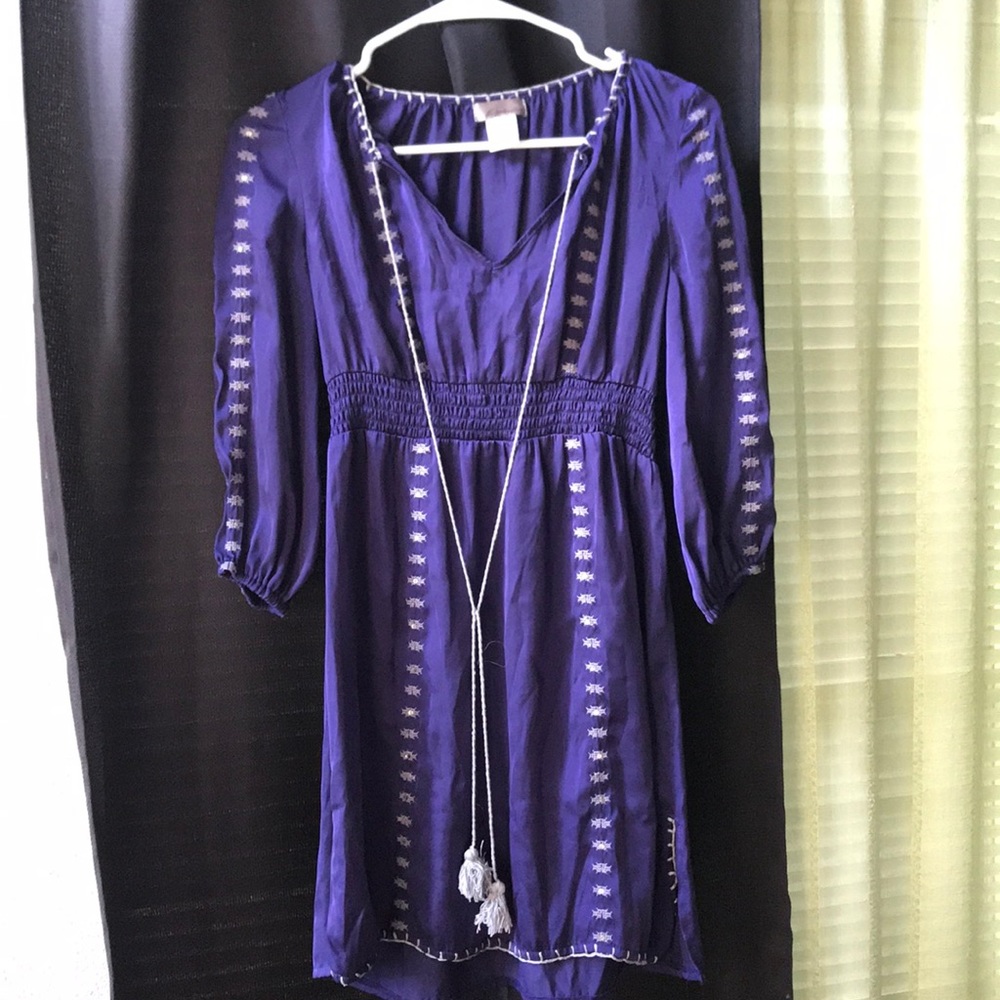 Dark blue / purple tunic